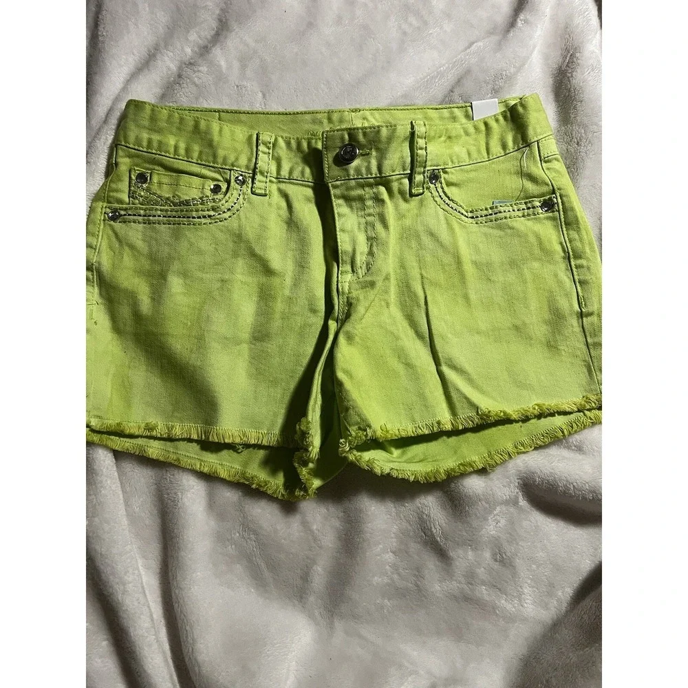 Maurices Women's Neon Green Jean Shorts Frayed Jewel Size 3/4 REG‎ Cut-offs NWT